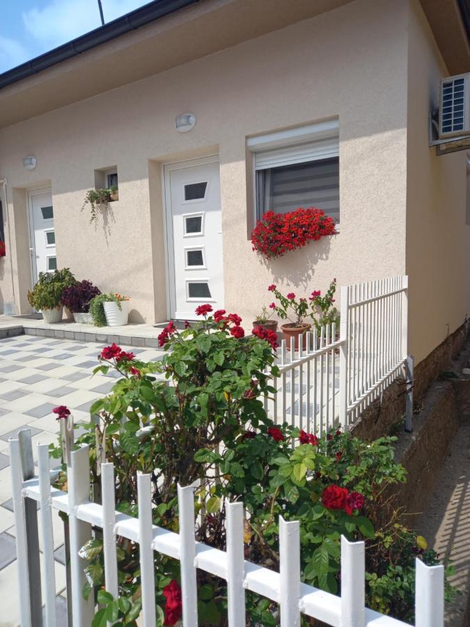 Leda Apartmani Smederevo Exteriör bild