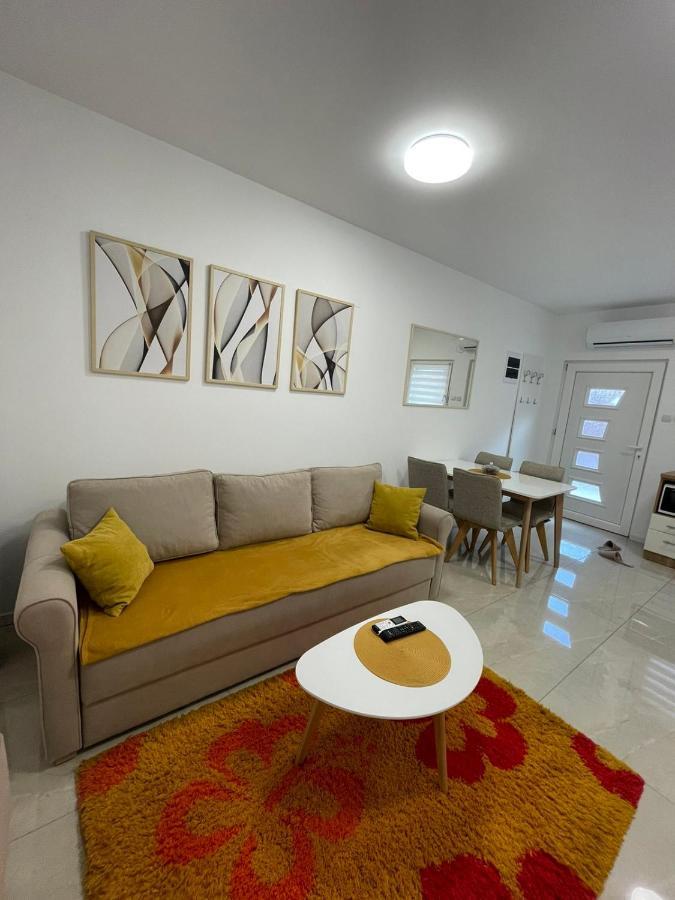 Leda Apartmani Smederevo Exteriör bild