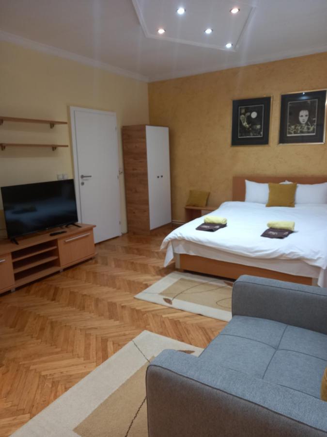 Leda Apartmani Smederevo Exteriör bild