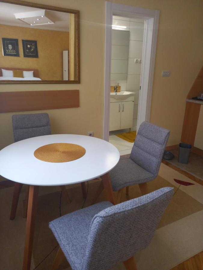 Leda Apartmani Smederevo Exteriör bild