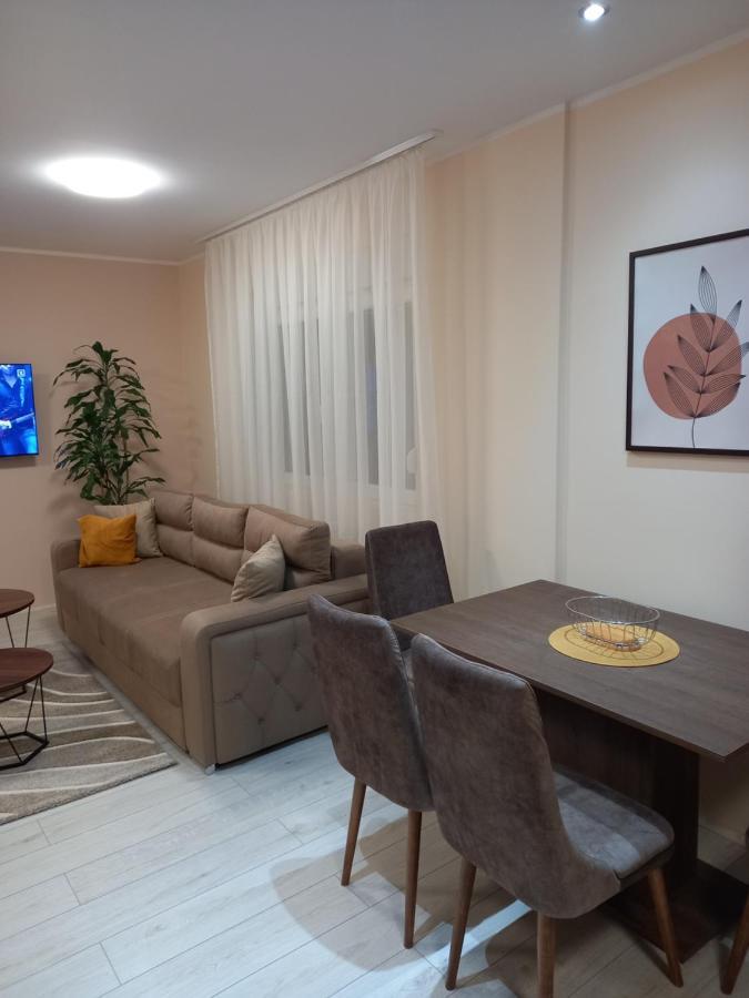 Leda Apartmani Smederevo Exteriör bild