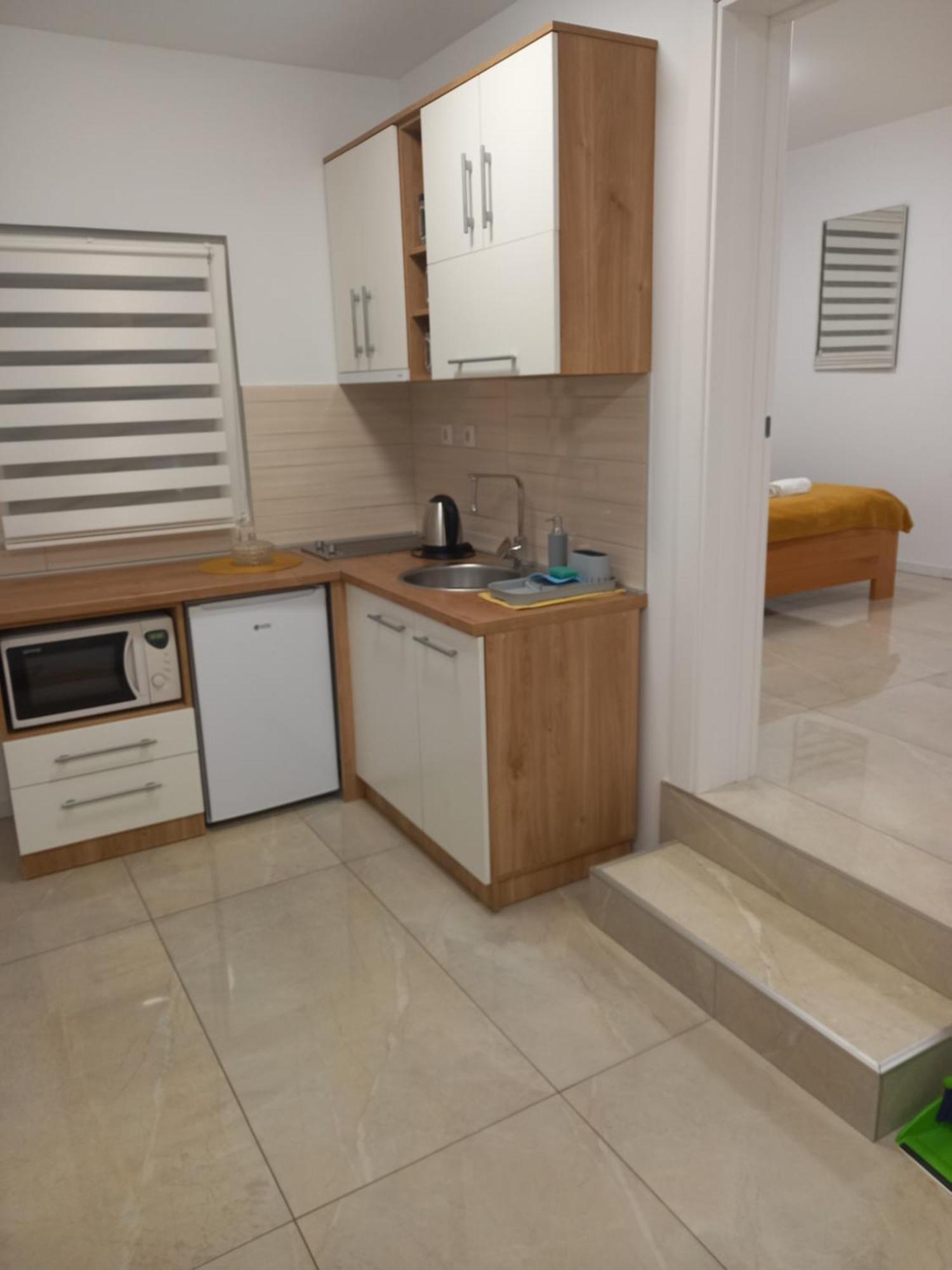 Leda Apartmani Smederevo Rum bild
